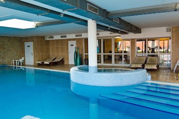 Echo Residence All Suite Hotel