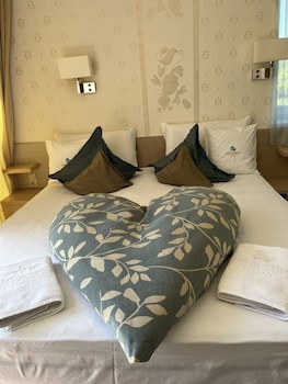 Echo Residence All Suite Hotel