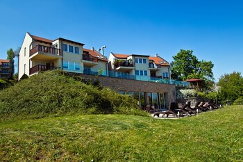 Echo Residence All Suite Hotel