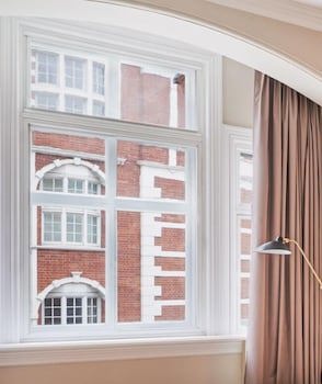 11 Cadogan Gardens And The Apartments By Iconic Luxury Hotels