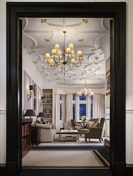 11 Cadogan Gardens And The Apartments By Iconic Luxury Hotels