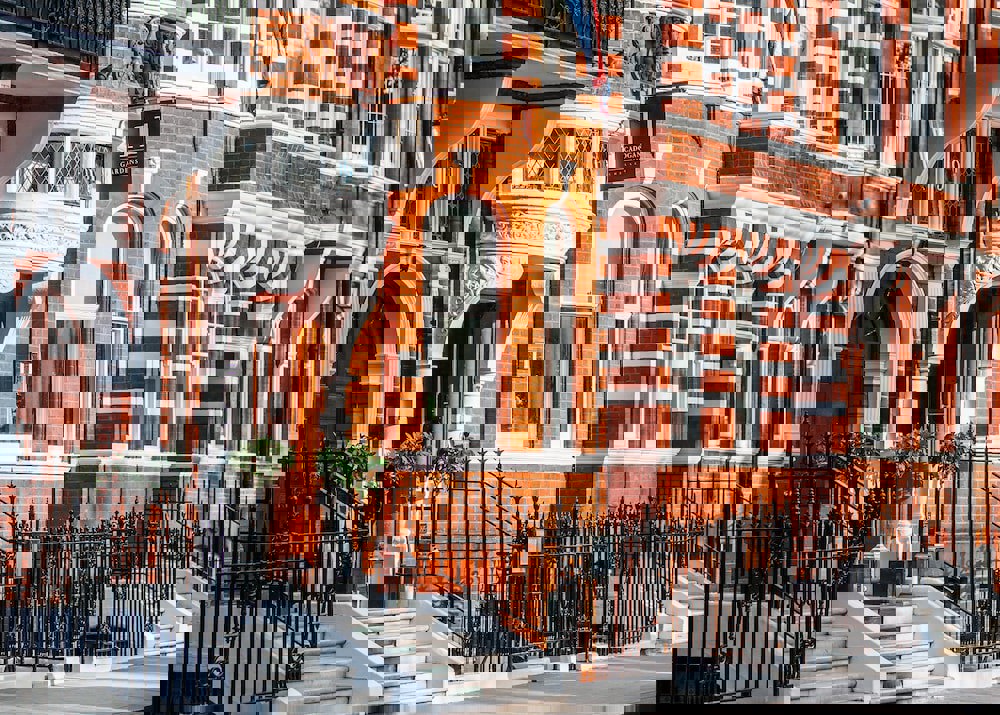 11 Cadogan Gardens and The Apartments by Iconic Luxury Hotels