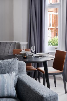 11 Cadogan Gardens And The Apartments By Iconic Luxury Hotels