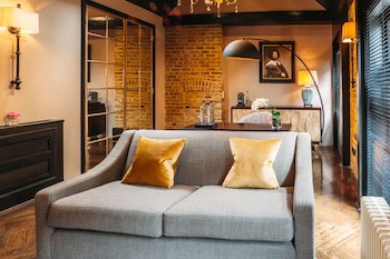 11 Cadogan Gardens And The Apartments By Iconic Luxury Hotels