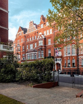 11 Cadogan Gardens And The Apartments By Iconic Luxury Hotels