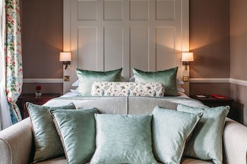 11 Cadogan Gardens And The Apartments By Iconic Luxury Hotels