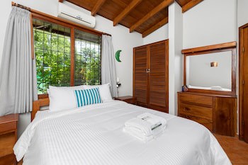 Bahia Esmeralda