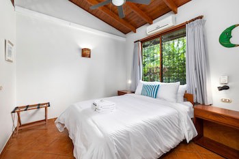 Bahia Esmeralda