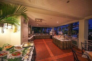 Lake Kivu Serena Hotel