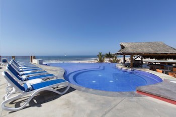Grand Decameron Los Cabos, A Trademark All-Inclusive Resort