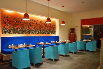 Grand Decameron Los Cabos, A Trademark All-Inclusive Resort
