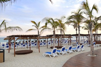 Grand Decameron Los Cabos, A Trademark All-Inclusive Resort