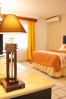 Hotel Maria Isabel
