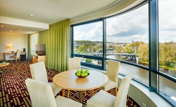 Dorpat Hotel