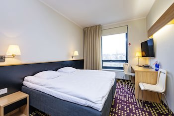 Dorpat Hotel