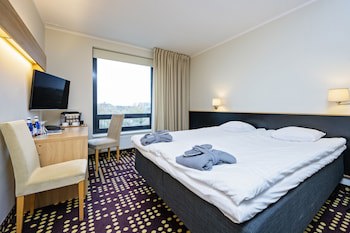 Dorpat Hotel