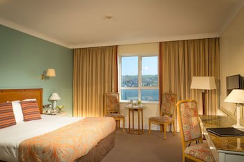 Celtic Ross Hotel