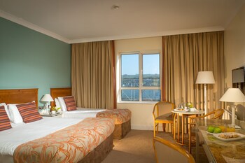 Celtic Ross Hotel
