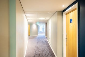 Holiday Inn Express Dundee, An Ihg Hotel