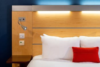 Holiday Inn Express Dundee, An Ihg Hotel