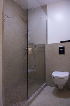 Best Western Plus Accra Beach Hotel