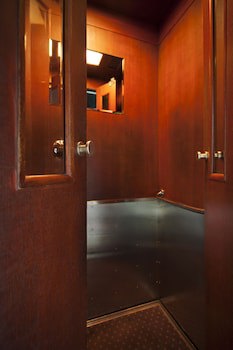 Daniel Griffin Aparthotel By Artery Hotels