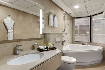 Ramada Hotel & Suites By Wyndham Ajman