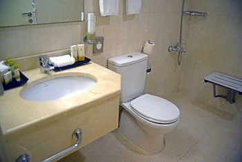 Ramada Hotel & Suites By Wyndham Ajman