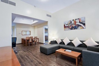 Ramada Hotel & Suites by Wyndham Ajman galeri fotoğrafı