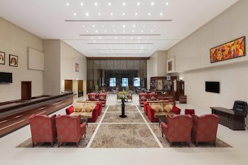 Ramada Hotel & Suites by Wyndham Ajman fotoğrafı