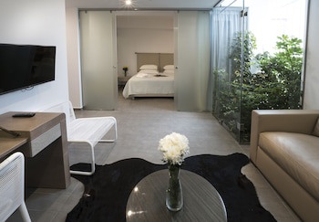 Carolina Hotel