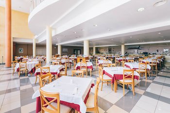 Grand Muthu Golf Plaza Hotel
