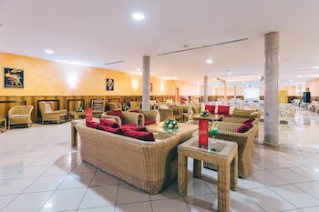 Grand Muthu Golf Plaza Hotel