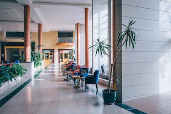 Grand Muthu Golf Plaza Hotel