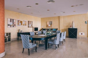Grand Muthu Golf Plaza Hotel