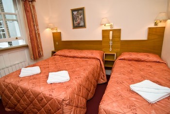 Alexandra Hotel