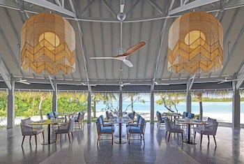 Anantara Dhigu Maldives Resort