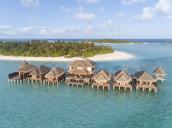 Anantara Dhigu Maldives Resort