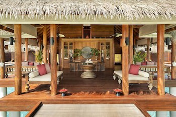 Anantara Dhigu Maldives Resort