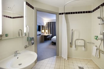 Leonardo Hotel London Watford