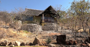 Epacha Game Lodge & Spa