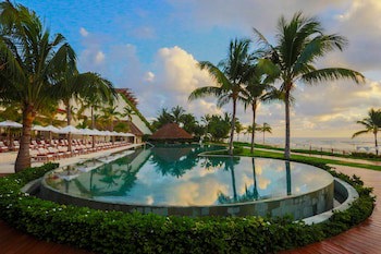 Grand Class At Grand Velas All Inclusive - Adults Only