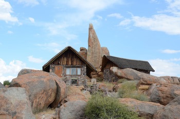 Canyon Lodge