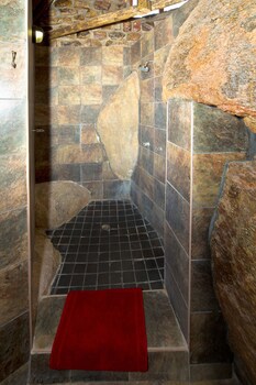 Canyon Lodge