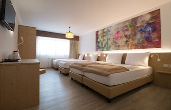 Schlosshotel Rosenegg