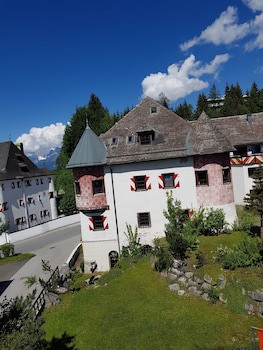 Schlosshotel Rosenegg