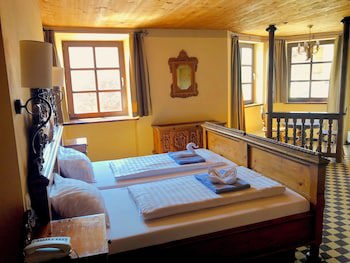 Schlosshotel Rosenegg