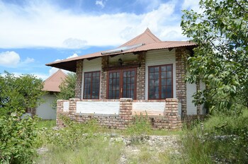 Etosha Safari Lodge