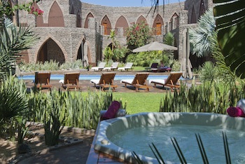 Le Mirage Resort And Spa