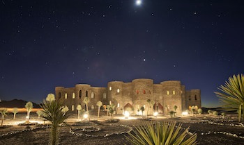 Le Mirage Resort And Spa